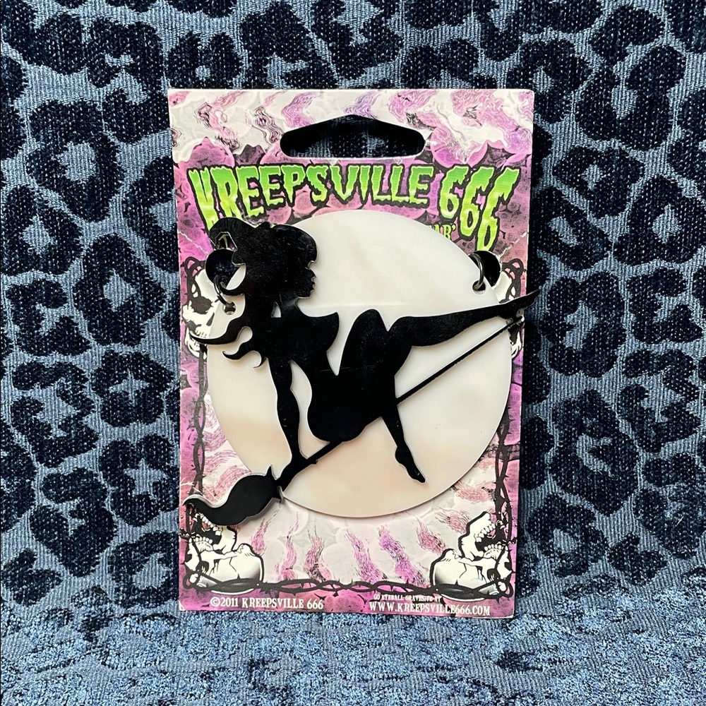 Kreepsville 666 Witch Necklace